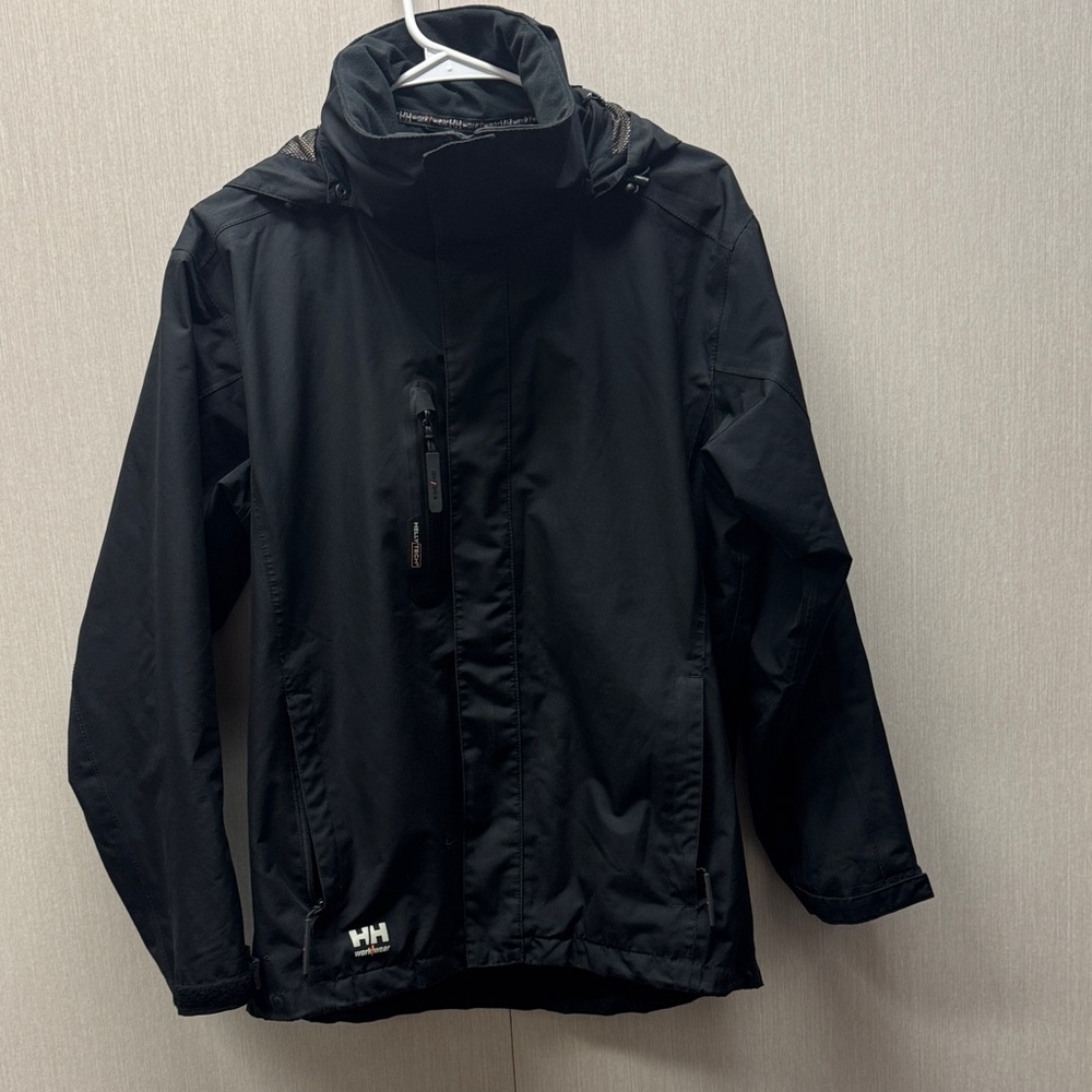 Helly Hansen Men's Classic Black Raincoat